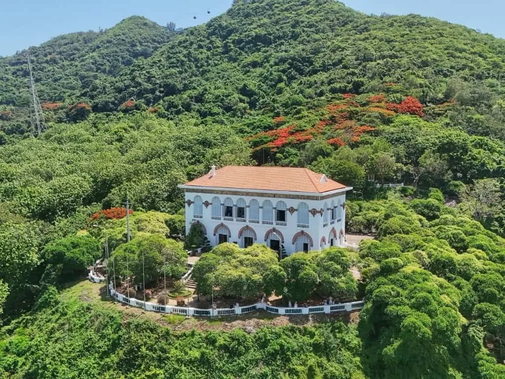 TOUR VŨNG TÀU: BÃI SAU - THÁP TAM THẮNG - BẠCH DINH - MŨI NGHINH PHONG - CHÙA - CHỢ - KHU BÒ SỮA — Vũng Tàu
