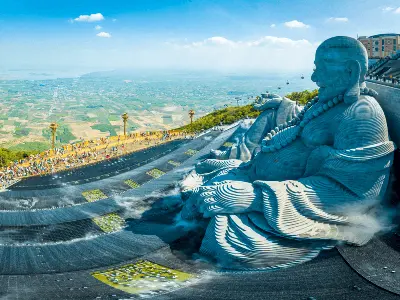 TOUR HỒ CHÍ MINH - TÂY NINH (NÚI BÀ ĐEN - TƯỢNG PHẬT DI LẶC - TÒA THÁNH CAO ĐÀI - CHÙA GÒ KÉN) (ảnh 4)