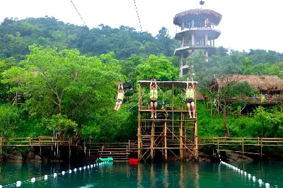 TOUR ĐỘNG PHONG NHA – THUNG LŨNG HAVA (ảnh 4)