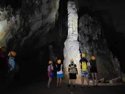 TOUR KHÁM PHÁ 7KM ĐỘNG THIÊN ĐƯỜNG – GIẾNG TRỜI (ảnh 3)