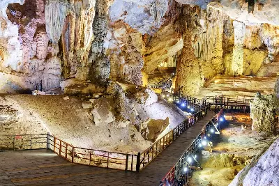 ĐẠP XE KHÁM PHÁ ĐỘNG PHONG NHA - SÔNG CHÀY HANG (ảnh 2)