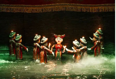 TOUR SÀI GÒN VỚI BIỂU DIỄN MÚA RỐI TRÊN NƯỚC VÀ DU THUYỀN ĂN TỐI (ảnh 2)