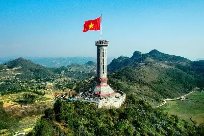 Tour Hà Giang 3 ngày 2 đêm: Đồng Văn – Lũng Cú – du thuyền sông Nho Quế (ảnh 3)