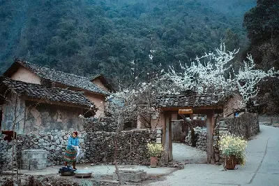 Tour Hà Giang 3 ngày 2 đêm: Đồng Văn – Lũng Cú – du thuyền sông Nho Quế (ảnh 2)