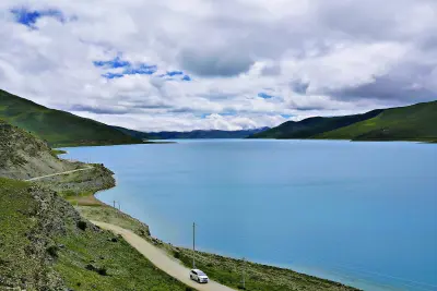 Tour Tây Tạng Huyền Bí: Lhasa - Shigatse - Hồ Yamdrok 6 ngày 5 đêm (ảnh 2)