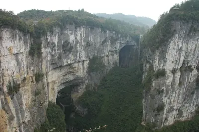 Tour Trùng Khánh - Vũ Long: Thiên Sinh Tam Kiều - Núi Tiên Nữ 6 ngày 5 đêm