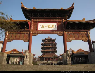 Tour Vũ Hán - Hoàng Hạc Lâu - Giang Tây: Linh Sơn - Vọng Tiên Cốc - Nam Xương 6 ngày 5 đêm