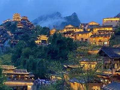 Tour Vũ Hán - Hoàng Hạc Lâu - Giang Tây: Linh Sơn - Vọng Tiên Cốc - Nam Xương 6 ngày 5 đêm (ảnh 5)