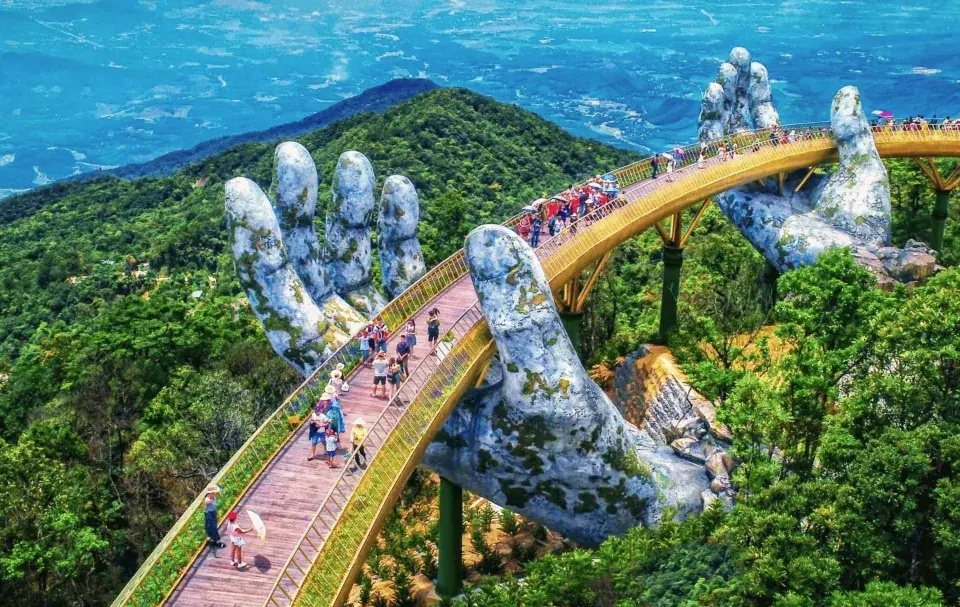 Vé Sun World Bà Nà Hills Đà Nẵng – Cáp Treo & Cầu Vàng Biểu Tượng Việt Nam 2026 — Đà Nẵng