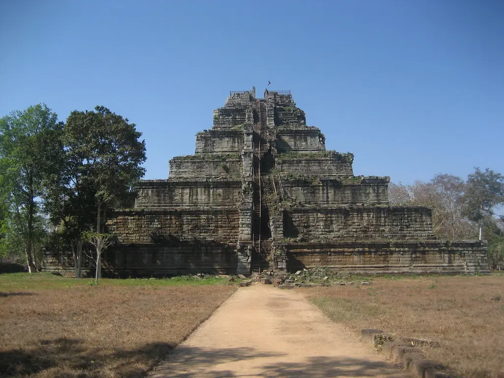 TOUR CAMPUCHIA: CỬA KHẨU LÀO – PREAH VIHEAR – SIEM REAP 2 NGÀY 1 ĐÊM