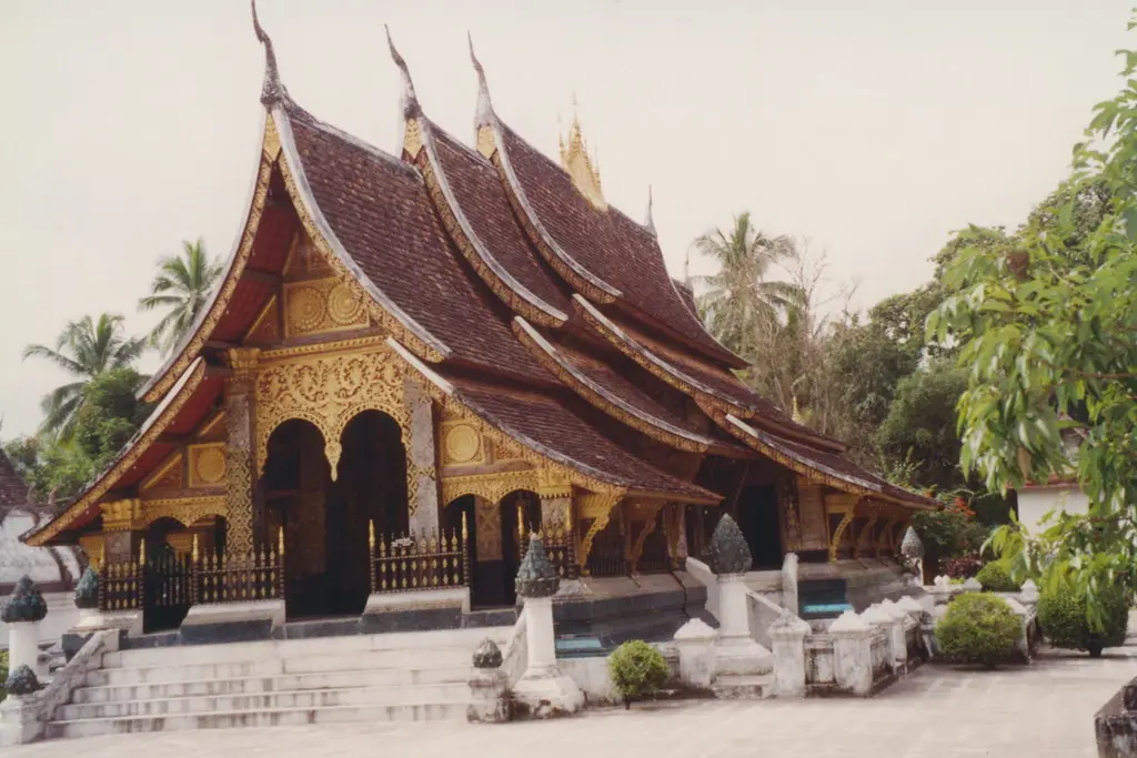 TOUR LÀO CAO CẤP: LUANG PRABANG 4 NGÀY 3 ĐÊM