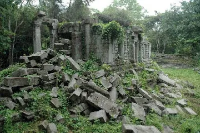 Beng Mealea & Phnom Kulen — тур на целый день (фото 3)