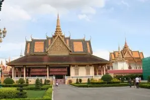 Tour Campuchia 6 ngày: Phnom Penh – Kampot – Sihanoukville – Kep (ảnh 3)