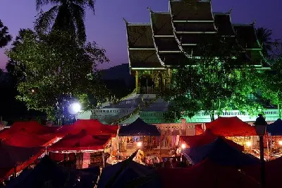 Tour trekking Việt Nam – Lào 3 ngày: Luang Prabang (ảnh 5)