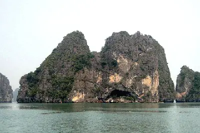Du thuyền Việt Nam 2–3 ngày: Hà Nội – vịnh Hạ Long – tàu Paloma (ảnh 4)