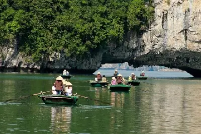 Du thuyền Việt Nam 2–3 ngày: Hà Nội – Bái Tử Long – tàu Huong Hai Sealife (ảnh 3)