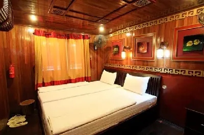 Du thuyền Việt Nam 2 ngày: vịnh Hạ Long (ảnh 3)