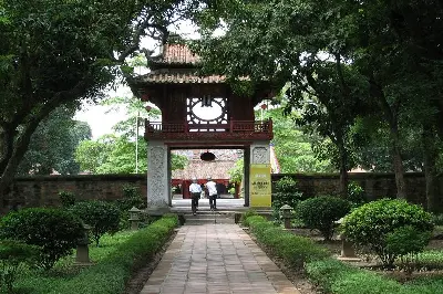 Tour Hà Nội trong ngày: vòng quanh thành phố (ảnh 3)