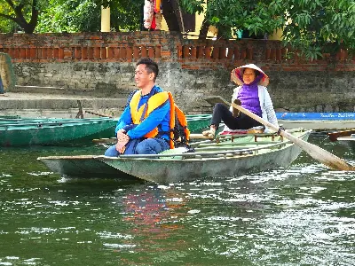 Northern Vietnam Tour 6 Days - Hanoi Halong Ninh Binh (photo 3)