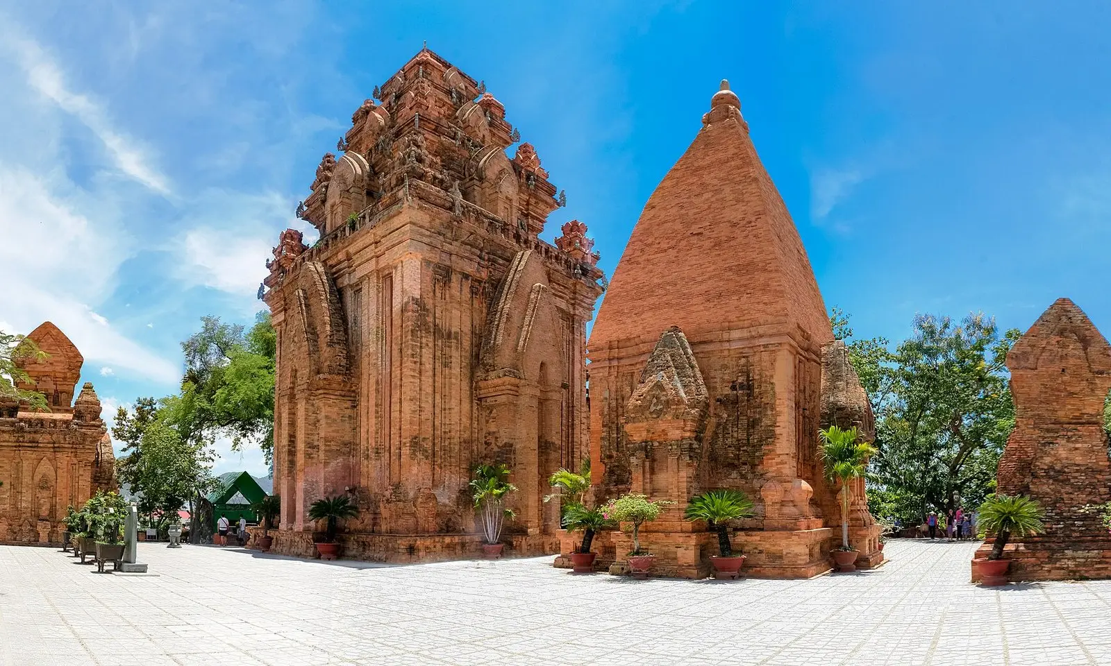 Landtour đoàn Nam Khánh Hòa – Nha Trang: Cung Đường Biển Đẹp Nhất Việt Nam 5 ngày 4 đêm — Nam Khánh Hòa — Nha Trang, Việt Nam