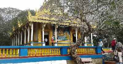 Tour nhóm nhỏ Sóc Trăng – Bạc Liêu từ Cần Thơ: chùa Som Rông, chùa Dơi và nhà hát nón lá (ảnh 2)