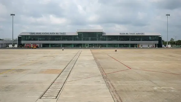 Sân bay Buôn Ma Thuột (BMV) tỉnh Đắk Lắk nhìn từ sân đỗ