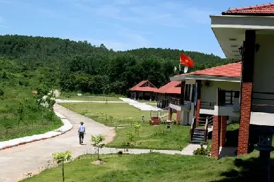 Vé Đồi thông hồ Đồng Chương (ảnh 3)