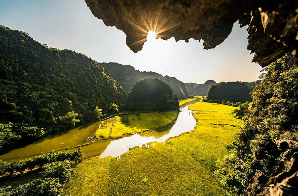 Vé thuyền Tam Cốc – sông Ngô Đồng — Ninh Bình