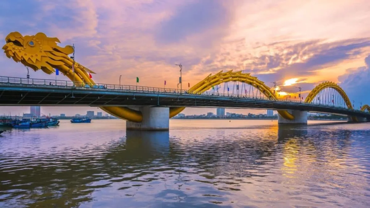 Đà Nẵng City Tour Nửa Ngày – Sơn Trà, Chùa Linh Ứng & Cầu Rồng — Đà Nẵng